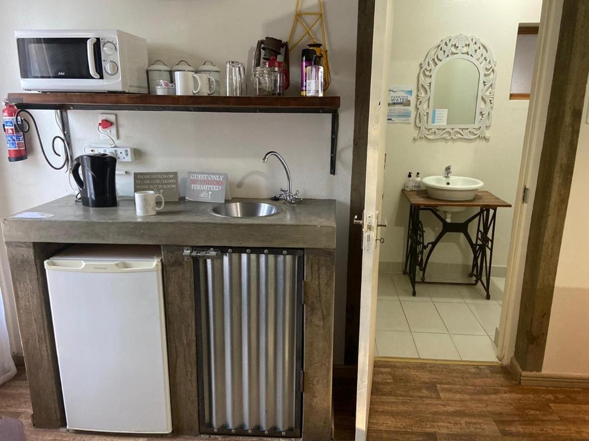 Cape Karoo Guesthouse بوفورت ويست المظهر الخارجي الصورة